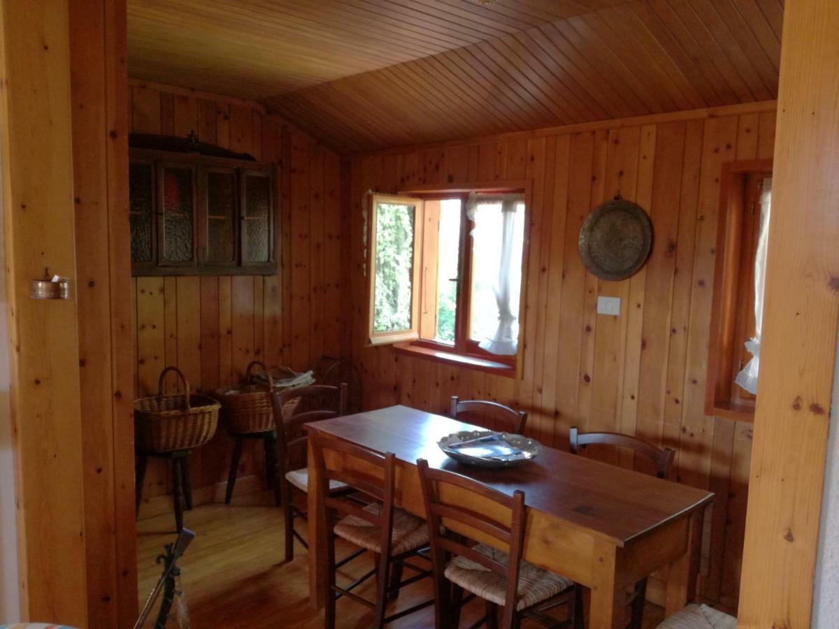 Casa Nei Boschi Della Val Bormida Villa Calizzano Luaran gambar